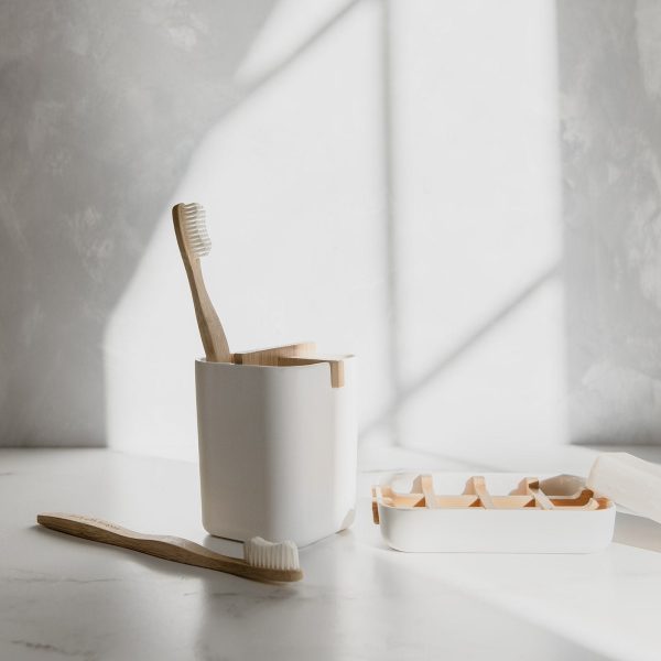 Zero Waste Brush Holder- Bamboo Fiber & Corn Starch, White or Black Online - Image 4